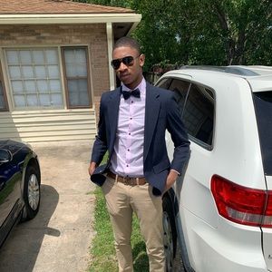 Meet your Posher, O.